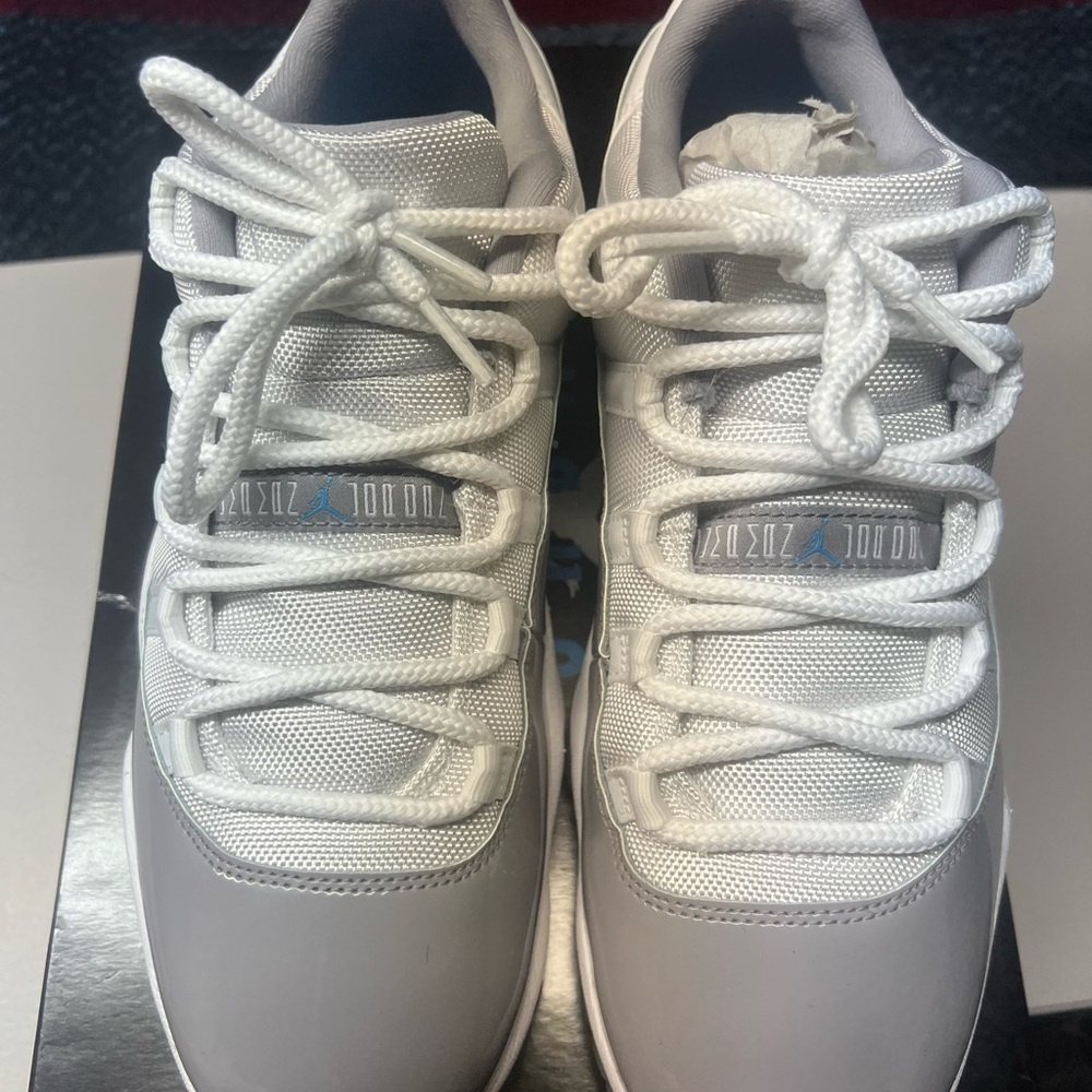Jordan 11 retro low